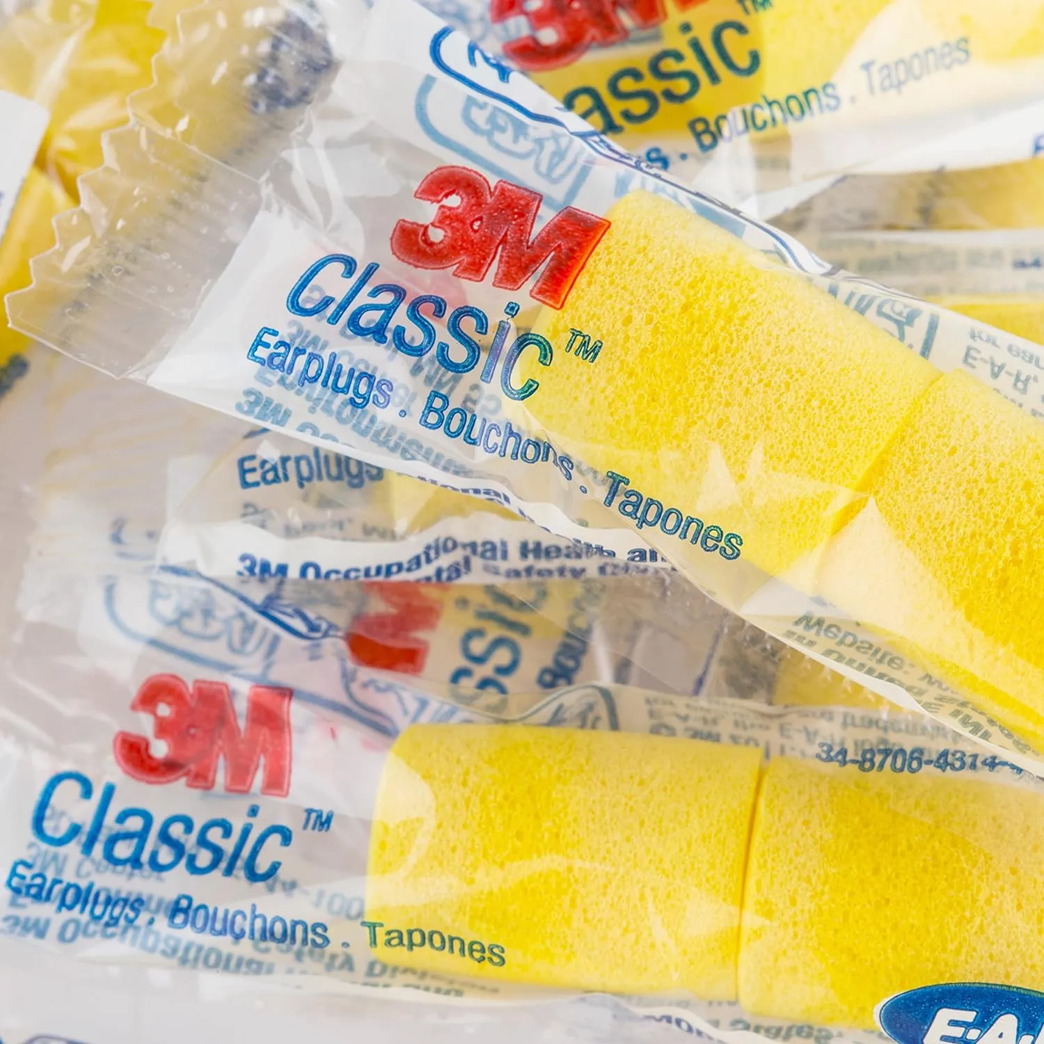 3M Ear Plugs, E-A-R Classic 312-1201, 200 Pairs of Disposable Earplugs, 1 Pair/Poly Bag, Uncorded, Noise Reduction Rating 29 dB NRR, Foam, Regular Size, Roll Down, Compliant with ANSI/ASA S12.71-2018