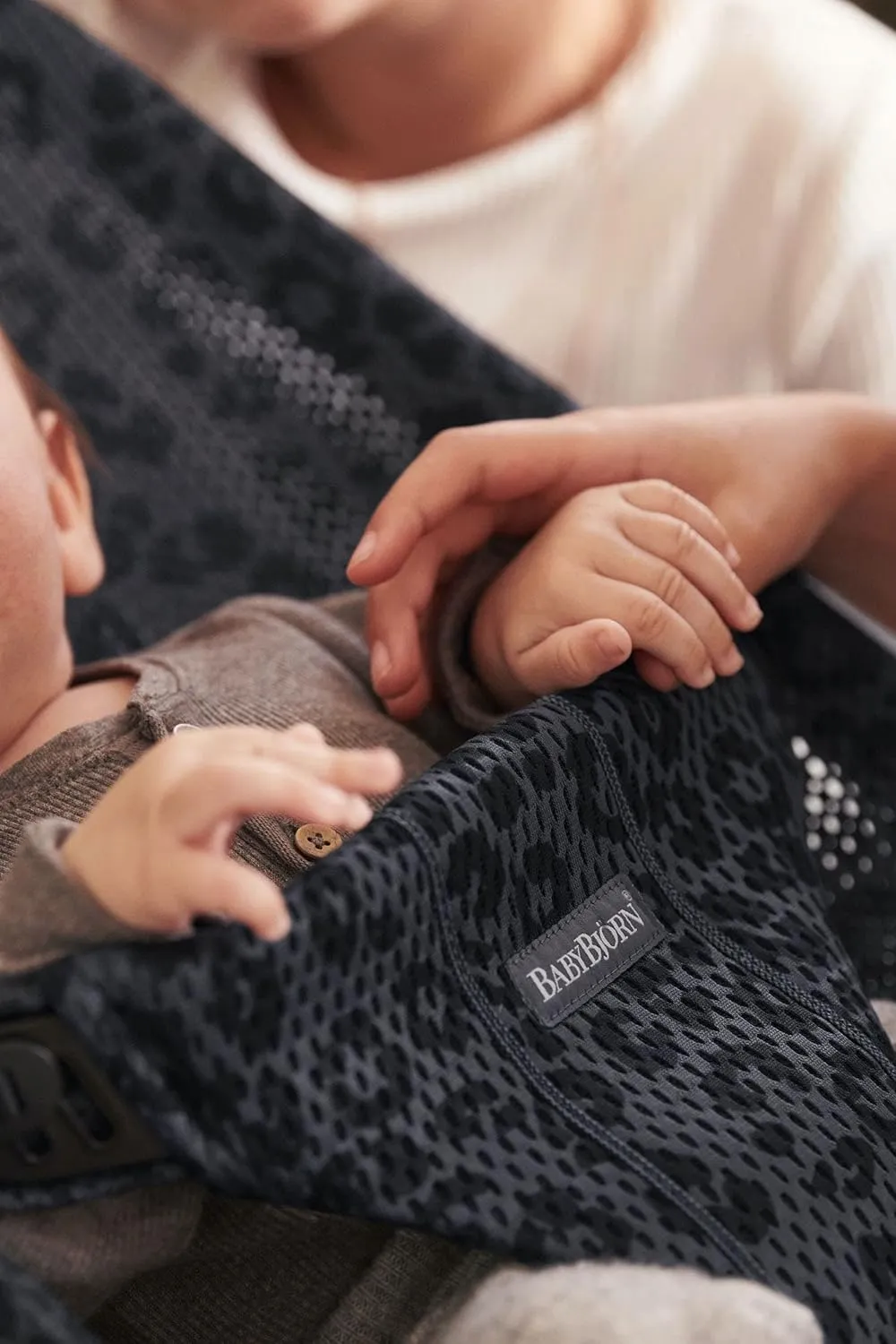 BabyBjörn Bouncer Bliss, Mesh, Anthracite/Leopard 2-in-1 Adjustable Baby Bouncer Seat and Toddler Chair, Newborn to Toddler (8-29 lbs), 4 positions, Lightweight & Portable