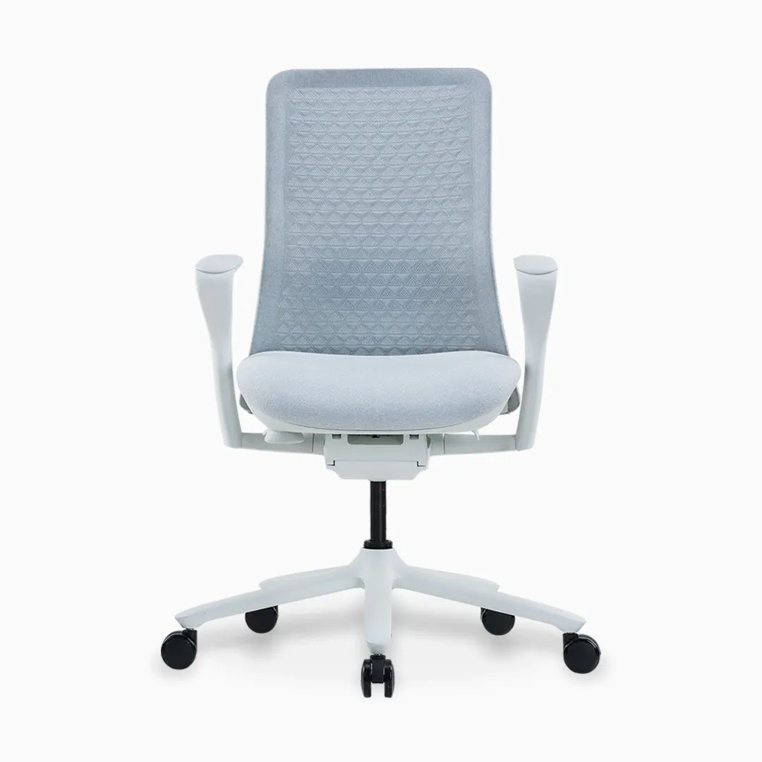 Desky Freya Ergonomic Mesh Chair