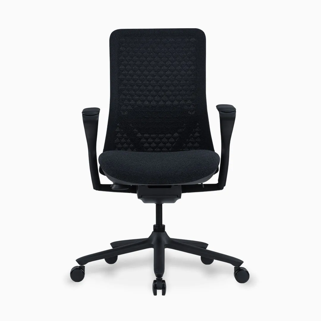 Desky Freya Ergonomic Mesh Chair