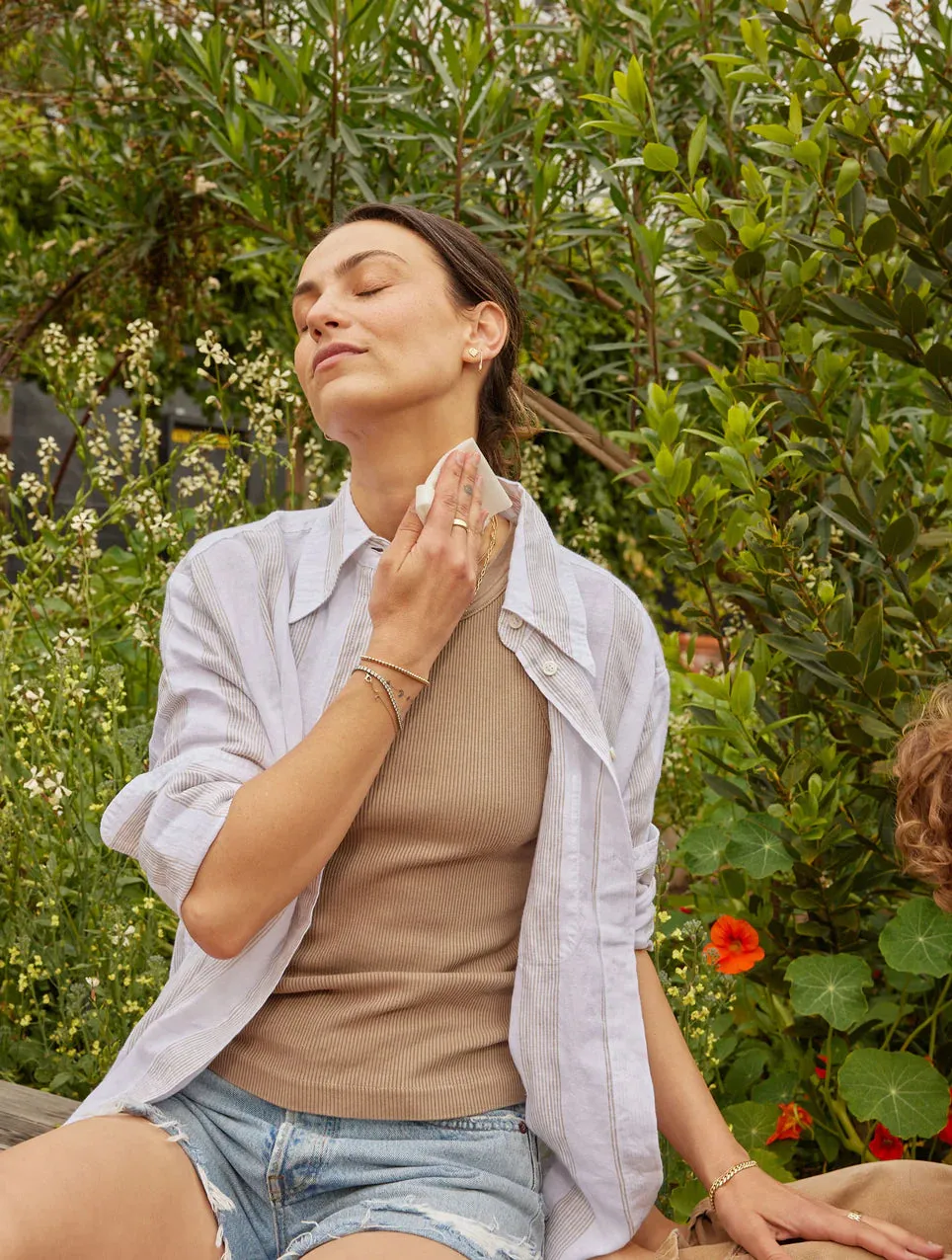 Golden Hour Mosquito Repellent Wipes