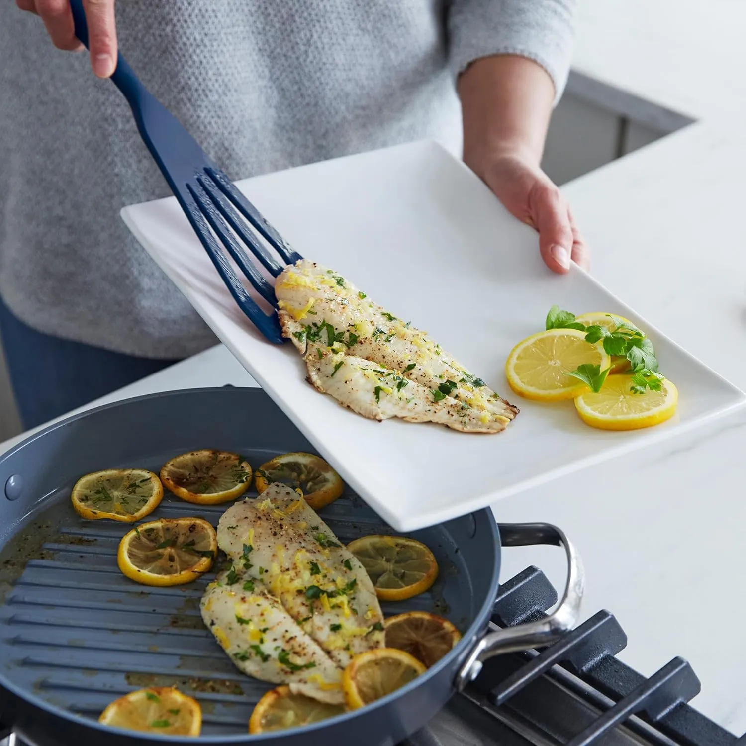 GreenPan Silicone 7 Piece Cooking Utensil Set, Ladle, Turners, Spatula, Spoons, Whisk, Flexible Nonstick Kitchen Tools Rigid Steel Core, Heat-Resistant, Anti-Slip Handle BPA-Free Dishwasher Safe, Blue