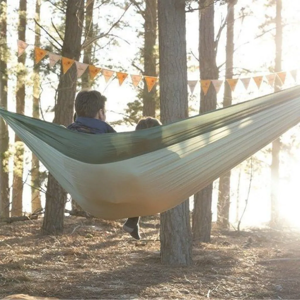 Hammocks Outdoor Camping Swing Hammock Outdoor Double Anti-Rollover Outdoor Tourism Camping Camping Hanging Chair Camping Hammocks(Blue,Small)