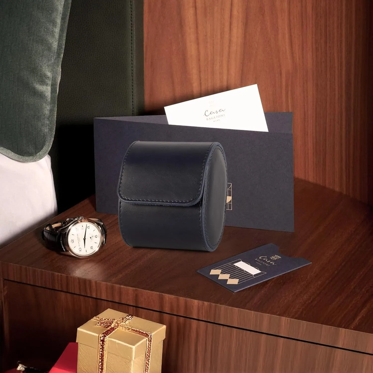 Leather Single Watch Box, Vintage Watch Roll Travel Case for Men and Women, Blue