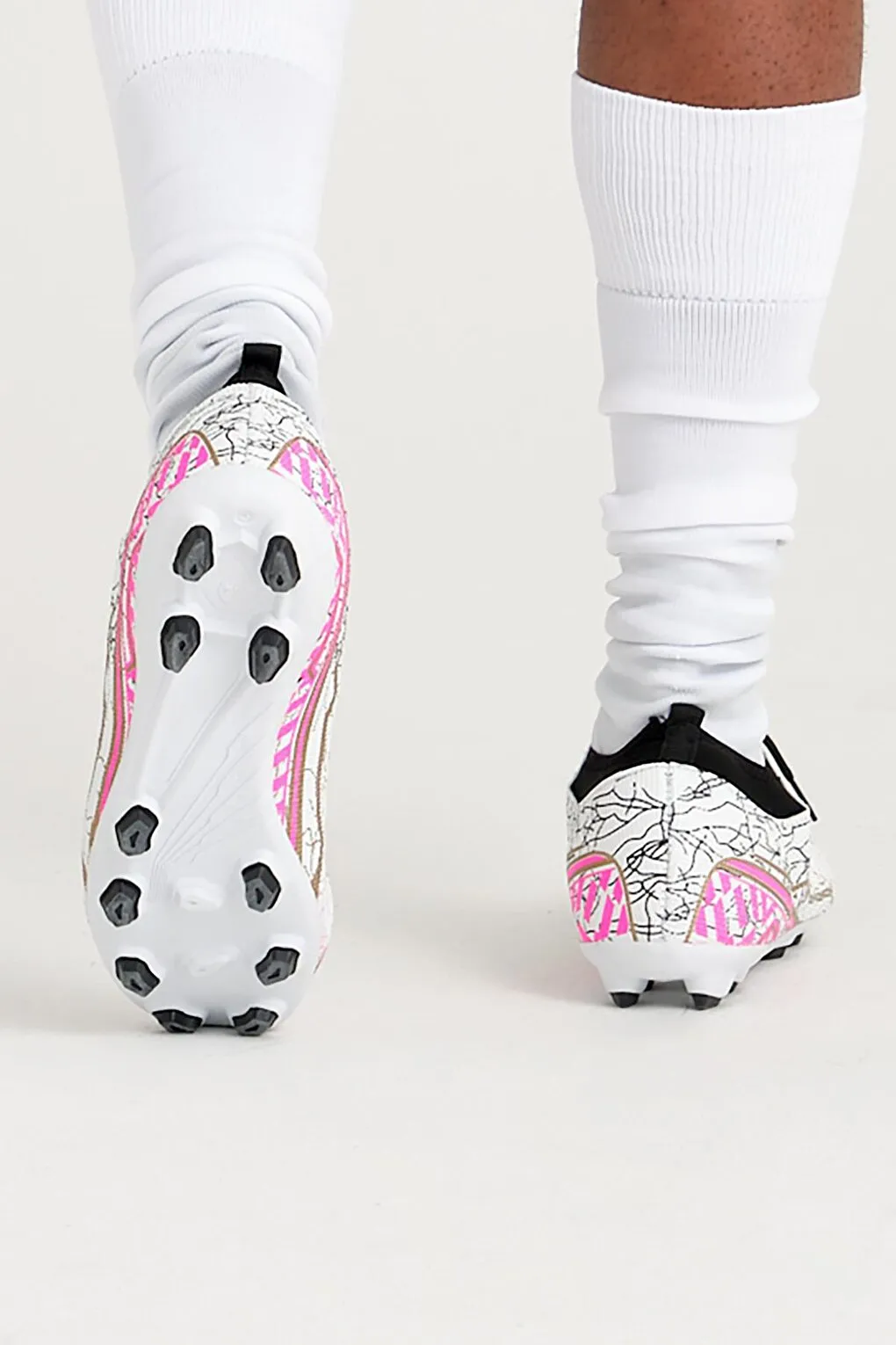 Monarch-1 Cleats