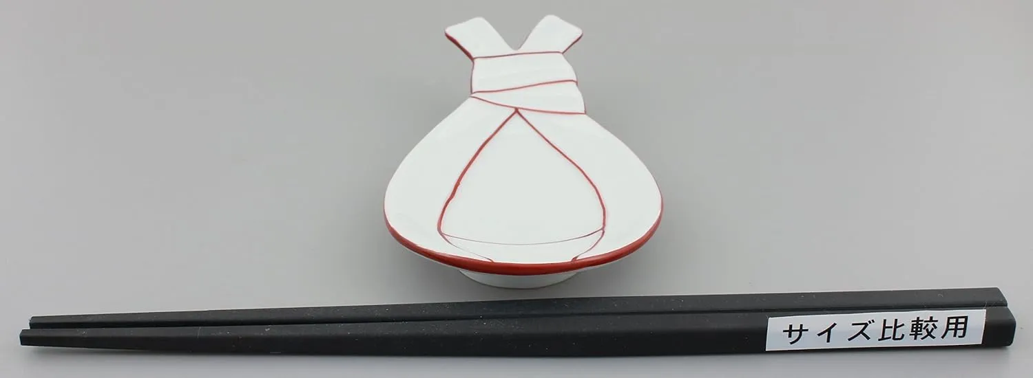 Nishitomi Pottery 465816 Arita Ware Plate, Tsei Kiln, Bag Knotting, Small Plate, Plate, Plate, Red Roll, New Year's Tableware, Made in Japan