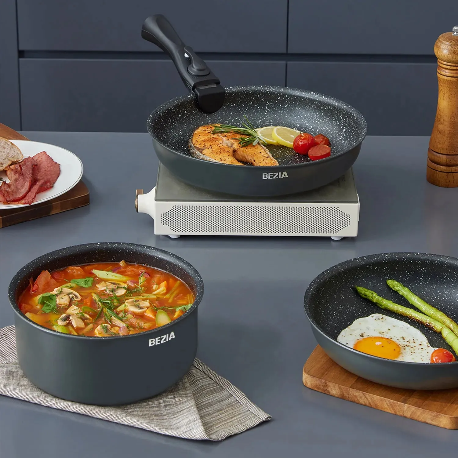 Nonstick Fully equipped Pots Stackable Exceptional value and Pans