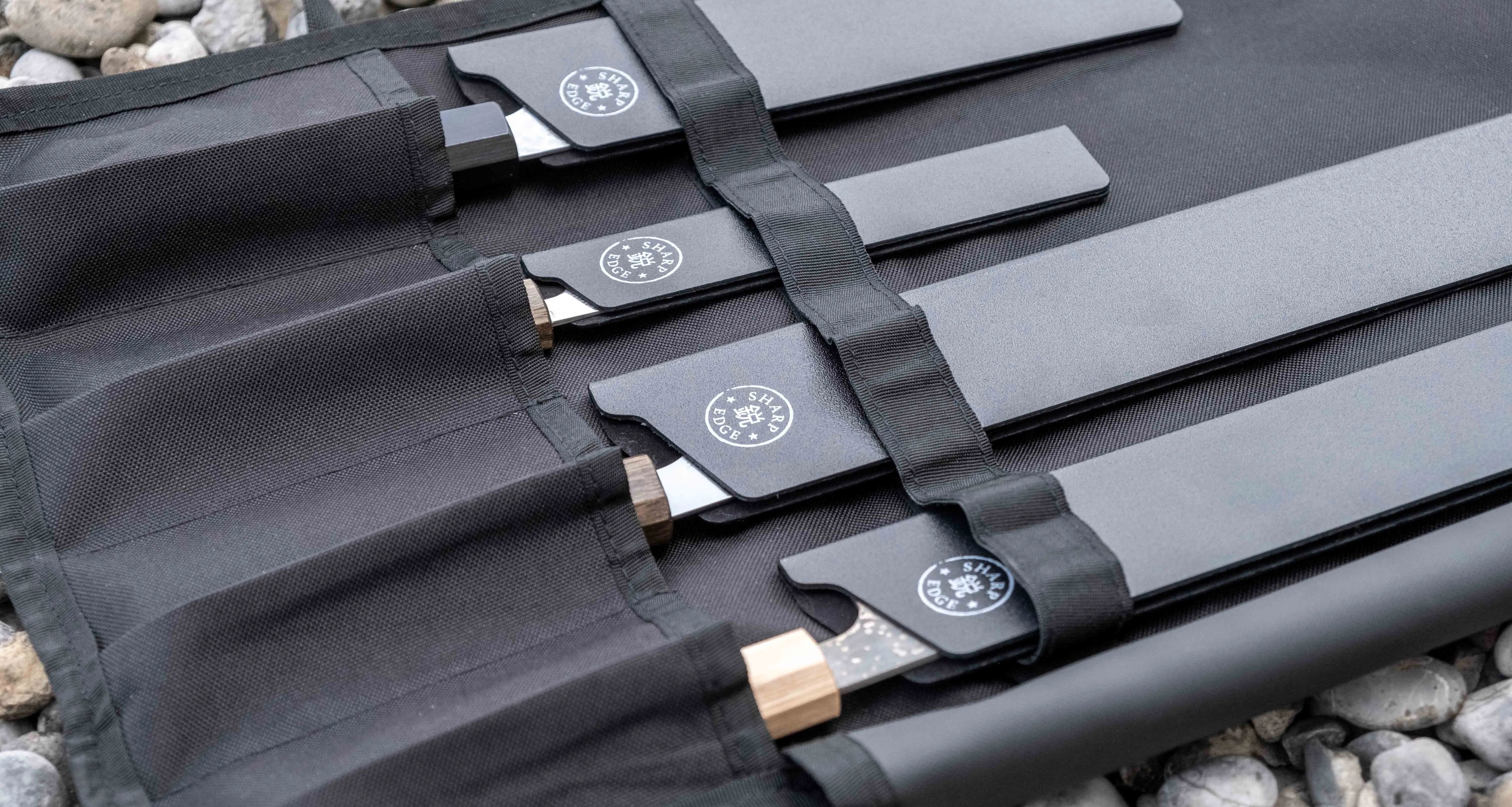 SharpEdge Knife Roll - Black [4 knives]