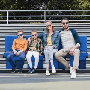 Stadium Seat for Bleachers with Back Support and Cushion, Bleacher Seats with Shoulder Strap and Cup Holder, Padded Portable Folding Comfort Stadium Chair, for Sports Events, Blue (1pcs)