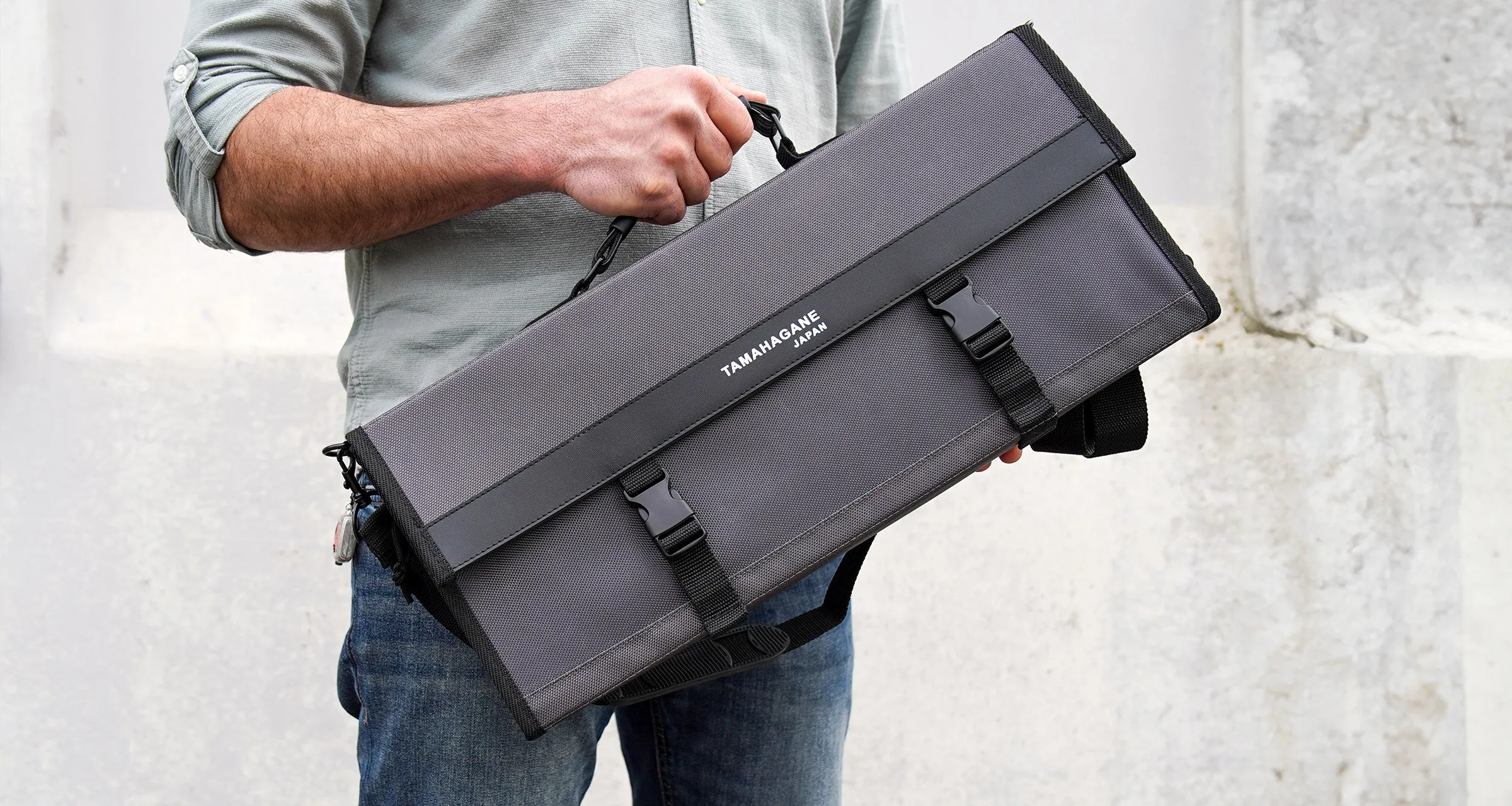 Tamahagane Chef's Knife Bag /  holds 17 knives