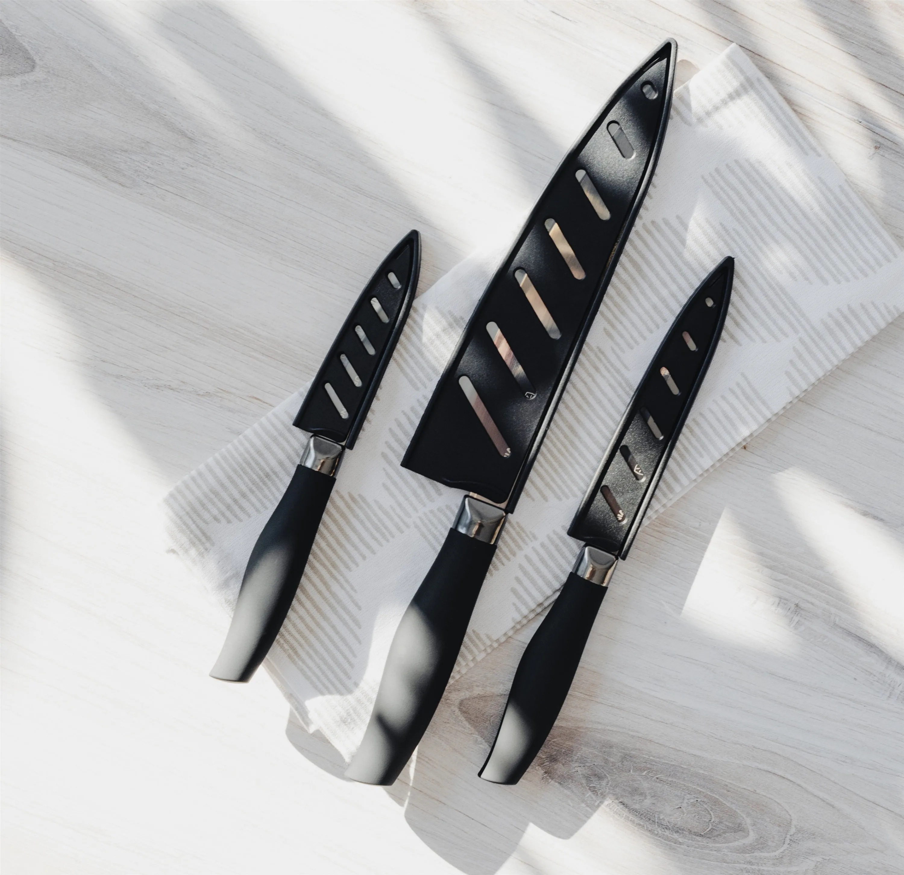Titan 3-Piece Kitchen Knife Set - Black by Dura Living