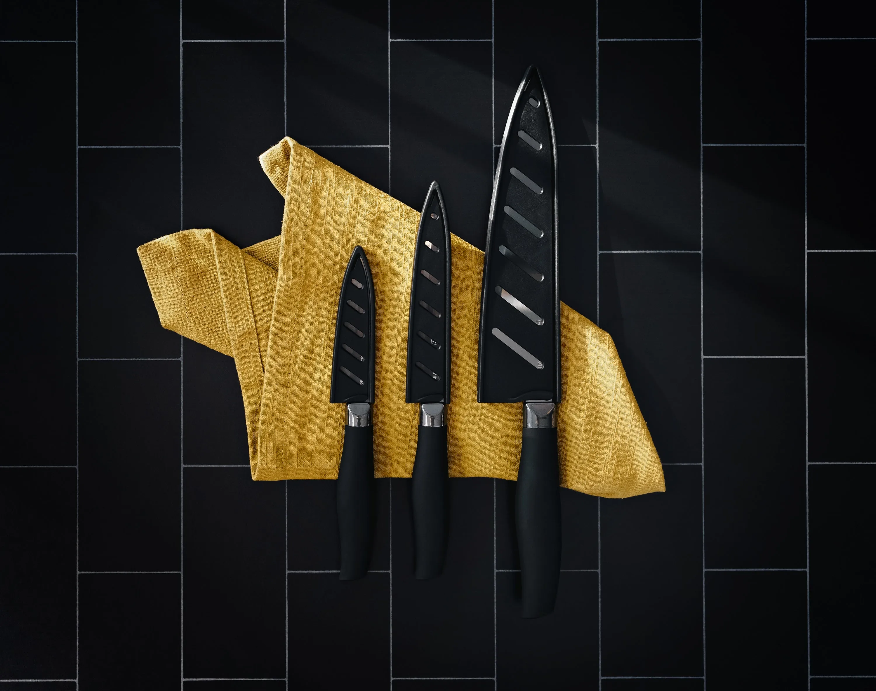Titan 3-Piece Kitchen Knife Set - Black by Dura Living