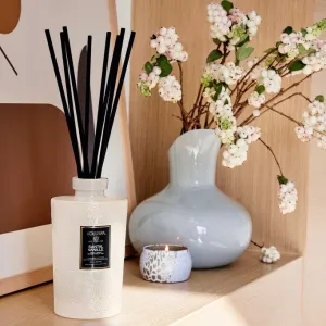 Voluspa Santal Vanille Luxe Reed Diffuser Set